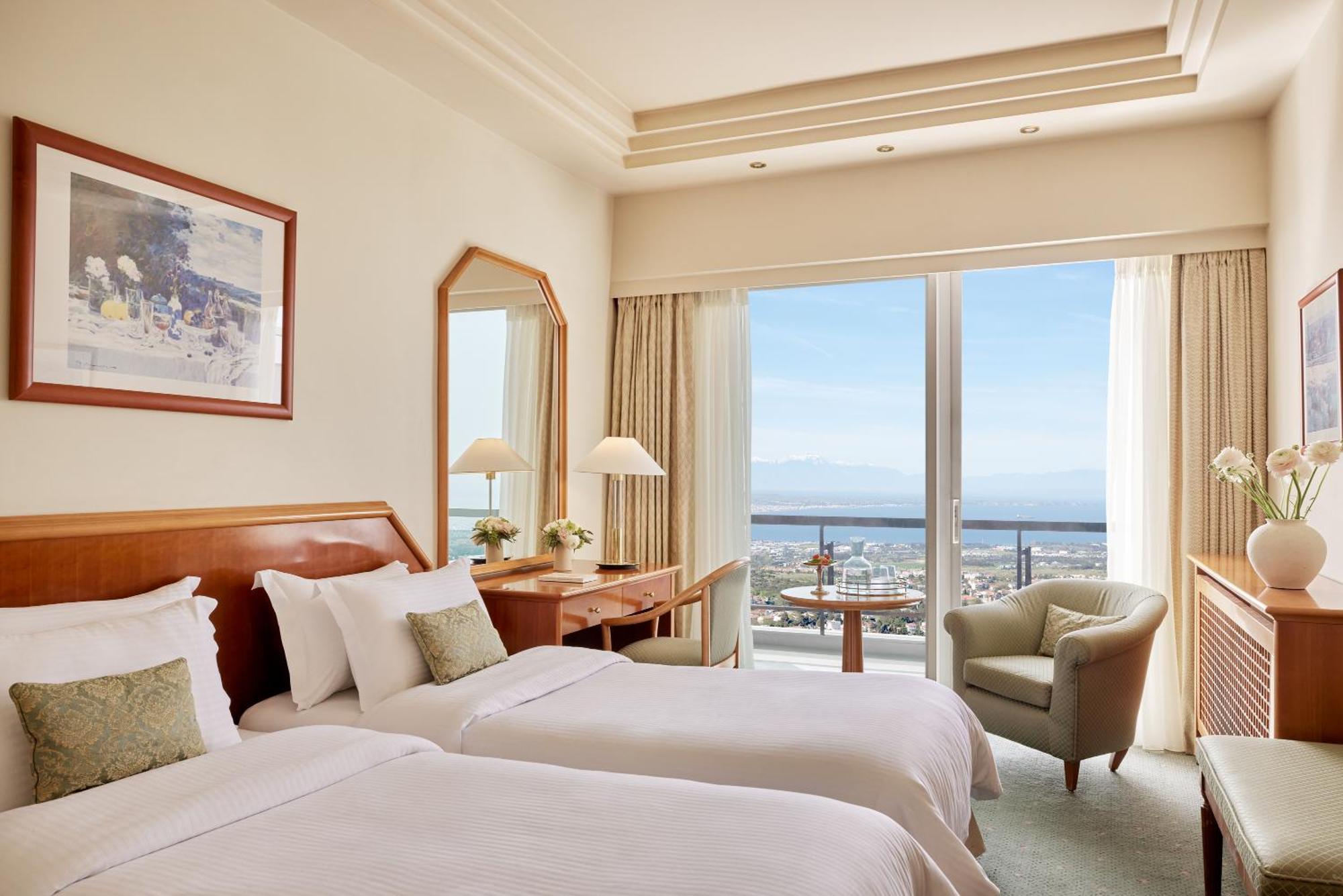 Twin Room Panoramic City Sea View,1580145114:JPEG